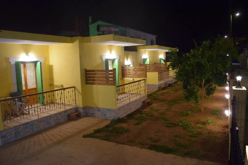 Kallisti Seaside Studios Skopelos Agnontas Exterior photo