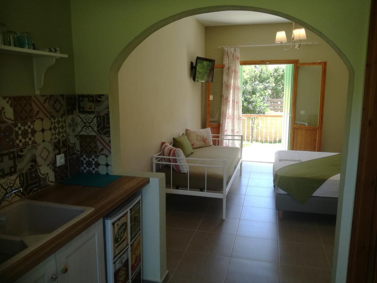 Kallisti Seaside Studios Skopelos Agnontas Room photo